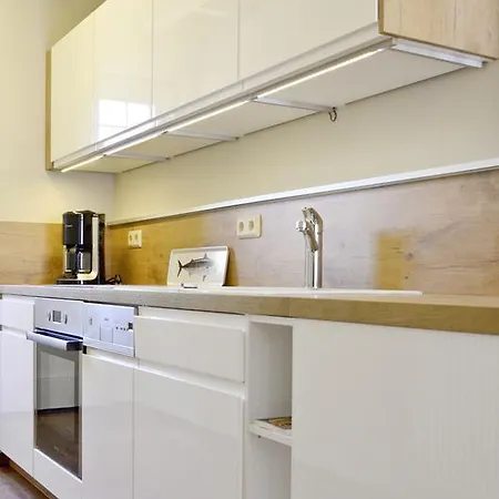 Boddenfischer * Born